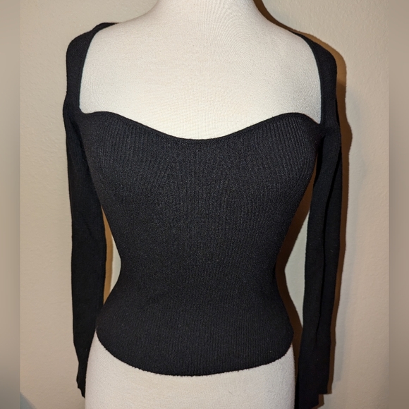 Black sweetheart / wide neckline sweater - ribbed knit - slight crop - medium - Picture 3 of 10
